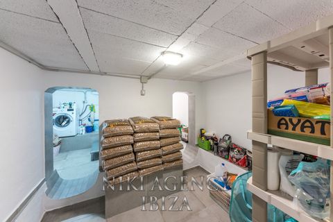 Villa a Cala Tarida, Ibiza, Cala Tarida - € 795.000 | Ref: CVE074 - foto 31